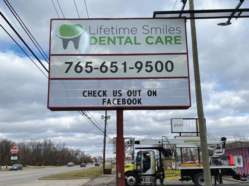 Electric Signs & Service Clifford Signs